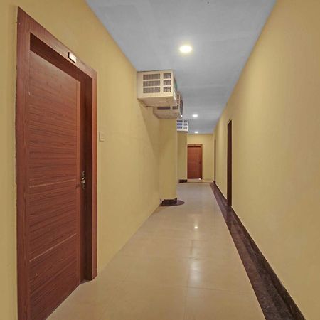 Super Collection O Hotel Aqua Villa Near Netaji Subhash Chandra Bose International Airport Gauripur  Екстериор снимка