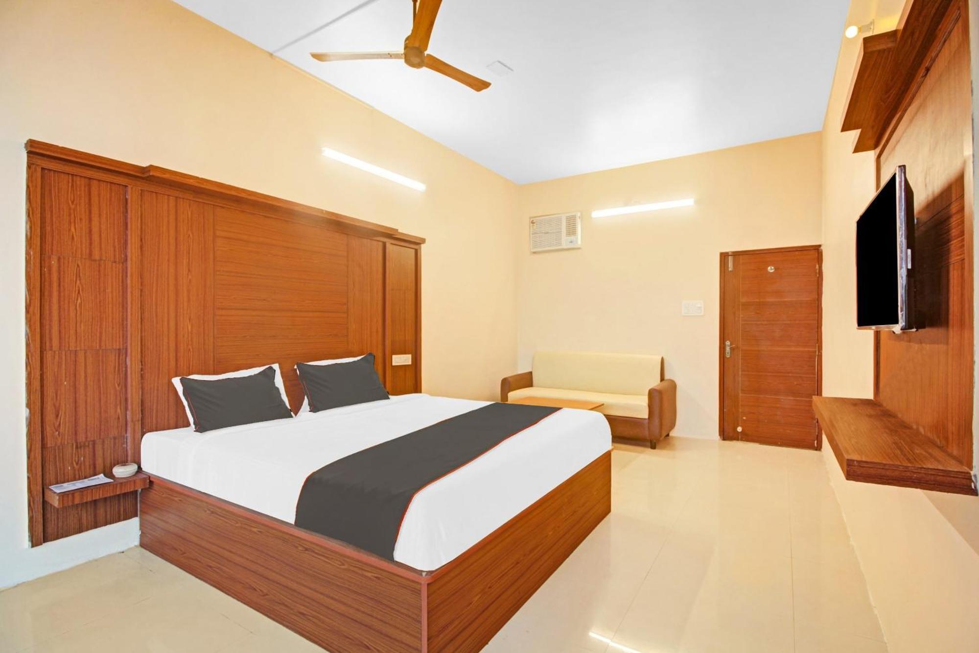 Super Collection O Hotel Aqua Villa Near Netaji Subhash Chandra Bose International Airport Gauripur  Екстериор снимка