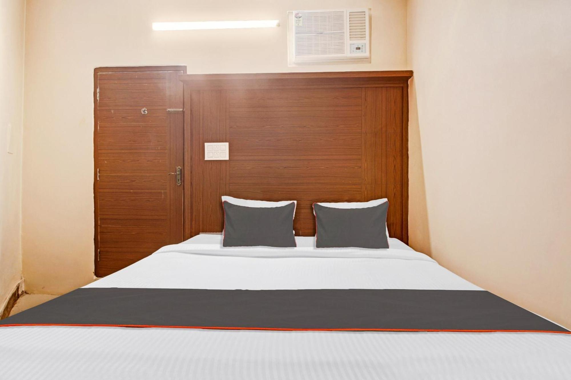 Super Collection O Hotel Aqua Villa Near Netaji Subhash Chandra Bose International Airport Gauripur  Екстериор снимка